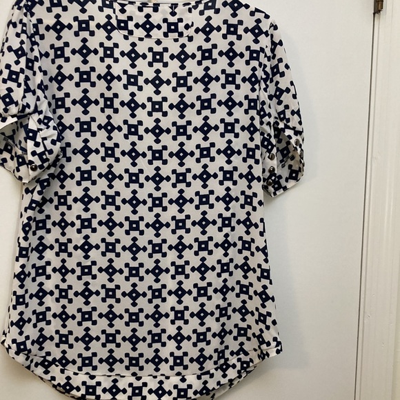 41 Hawthorn Popover V-neck Short Sleeve Blouse White and Navy Size M - Picture 5 of 8